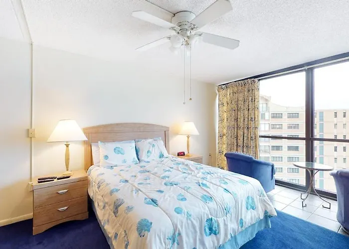 Stunning With Balcony Angled Views Washer & Dryer Pools & Gym
