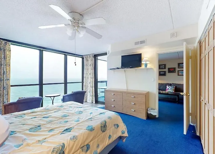 Stunning With Balcony Angled Views Washer & Dryer Pools & Gym Holiday home Ocean City