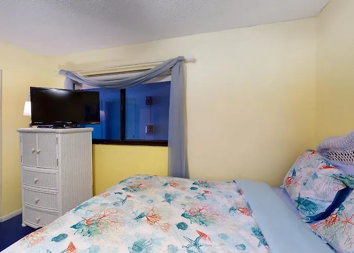 Stunning With Balcony Angled Views Washer & Dryer Pools & Gym Ocean City