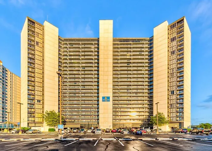 Stunning With Balcony Angled Views Washer & Dryer Pools & Gym Ocean City